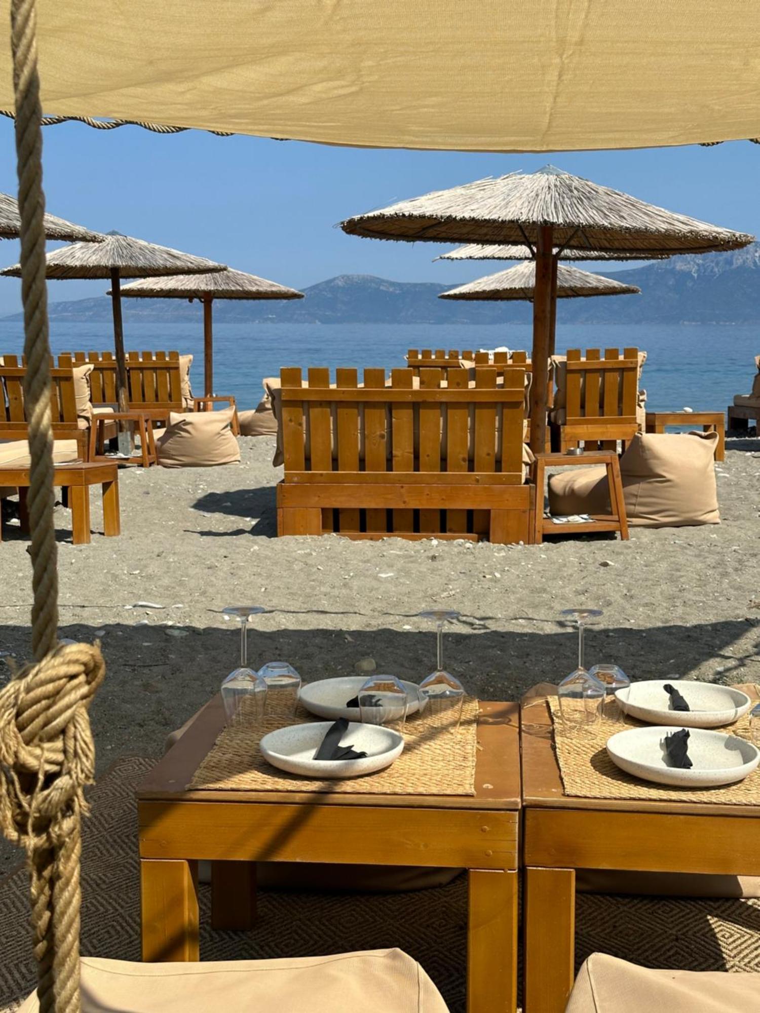 Apolonio Pefki Evia Aparthotel Exterior photo